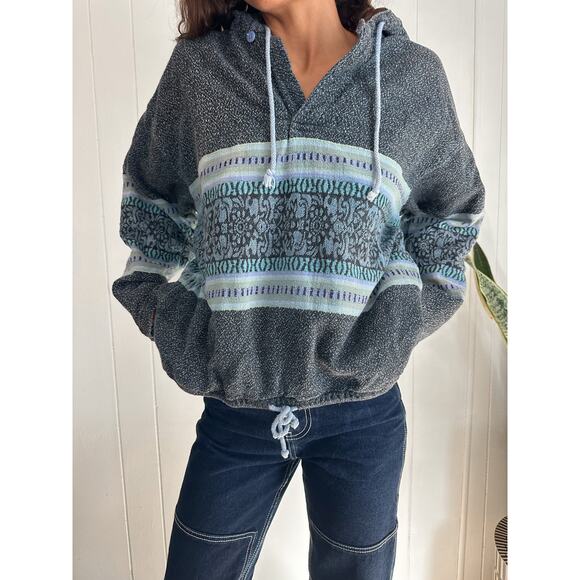 American Vintage Tops - Vintage GOTCHA Hoodie Size Medium